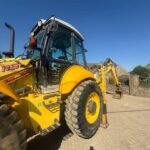 2011 New Holland B115B Command Control Powershift Wheeled Front Loader Backhoe - Image 10