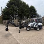 NEW/UNUSED BACKHOE LOADER MINI SKIDSTEER/LOADER ATTACHMENT - Image 5