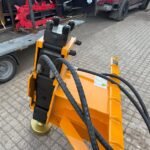 New/Unused 2025 GIYI GY-AD680 Hydraulic Skidsteer Post Knocker - Image 6