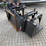 New/Unused 2025 GIYI GY-PG72 72" Skidsteer Bucket Grab - Image 4