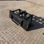 New/Unused 2025 GIYI Mini Skidsteer Bucket Grab - Image 5