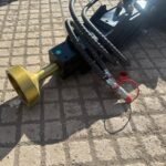 New/Unused 2025 GIYI Mini Skidsteer Hydraulic Post Knocker - Image 5