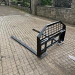 New/Unused GIYI Skidsteer Pallet Forks And Frame - Image 5