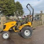 2009 JCB 323HST 32HP 4WD COMPACT TRACTOR