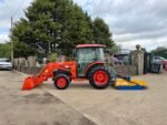 2016 KUBOTA L4240 44HP 4WD COMPACT TRACTOR - Image 2
