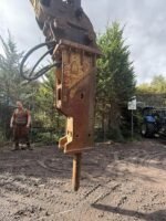 *80MM PINS* FINE EXCAVATOR HYDRUALIC ROCK BREAKER - Image 4