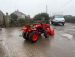 KUBOTA B4200D 4WD COMPACT TRACTOR - Image 4
