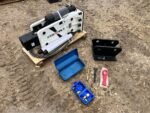 NEW/UNUSED ESSENTIAL EB30 HYDRAULIC ROCK BREAKER WITH HEADSTOCK - Image 3