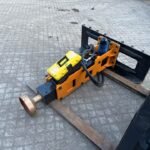 NEW/UNUSED GIYI SKIDSTEER HYDRAULIC ROCK BREAKER/POST KNOCKER