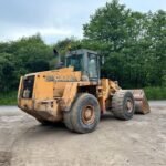 CASE 821B LOADING SHOVEL WITH BUCKET