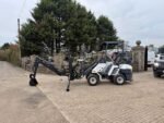 NEW/UNUSED BACKHOE LOADER MINI SKIDSTEER/LOADER ATTACHMENT