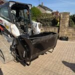 NEW/UNUSED CAPTOK 250LTR HYDRAULIC CONCRETE MIXING BUCKET