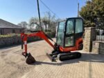 2015 KUBOTA KX016-4 MINI EXCAVATOR WITH X2 BUCKETS, FULLY CABBED ETC.