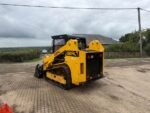 2020 GEHL RT185 TRACKED SKIDSTEER LOADER W/ NEW 72” 4 IN 1 BUCKET - Image 4
