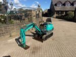 KOMATSU PC02 MINI EXCAVATOR W/ X1 BUCKET ETC - Image 6